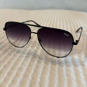 QUAY HIGH KEY Sunglasseses